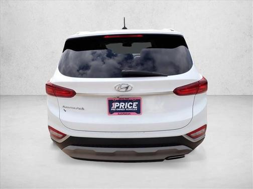 Quartz White 2019 Hyundai SANTA FE SE 2.4