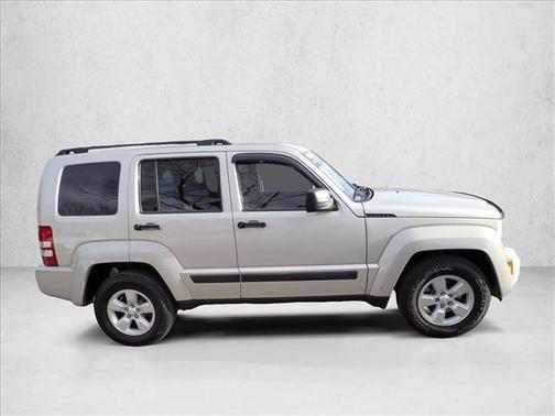 2009 Jeep Liberty Sport