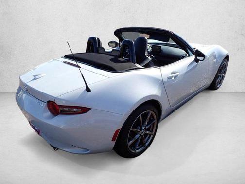 Ceramic Metallic 2019 Mazda MX-5 Miata Grand Touring