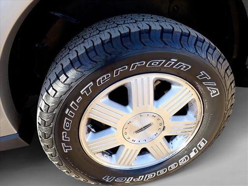 2004 Lincoln Aviator Luxury