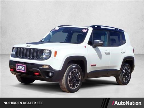 Alpine White 2016 Jeep Renegade Trailhawk