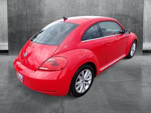 2013 Volkswagen Beetle 2.0L TDI