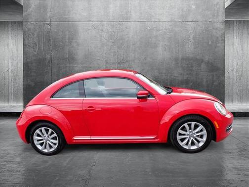 2013 Volkswagen Beetle 2.0L TDI