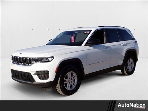 2023 Jeep Grand Cherokee Laredo
