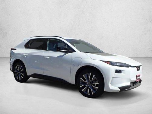 Cosmic White Pearl 2026 Subaru Solterra Limited