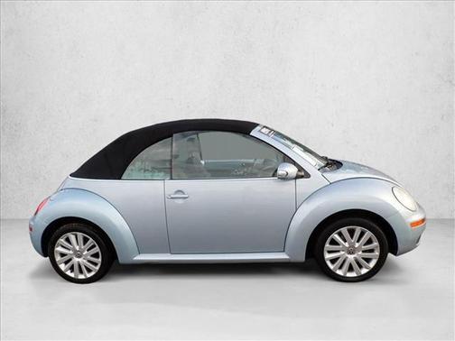 2010 Volkswagen New Beetle 2.5L