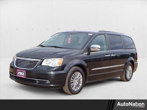 2016 Chrysler Town & Country Touring-L