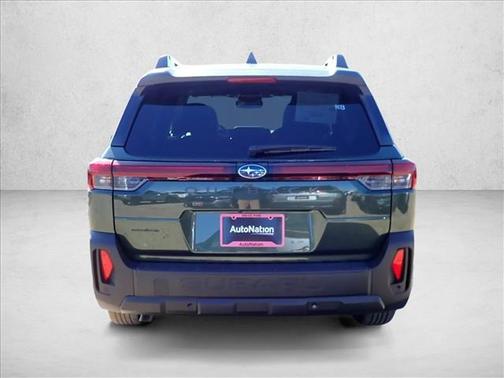 Deep Emerald Green Pearl 2026 Subaru Outback Premium