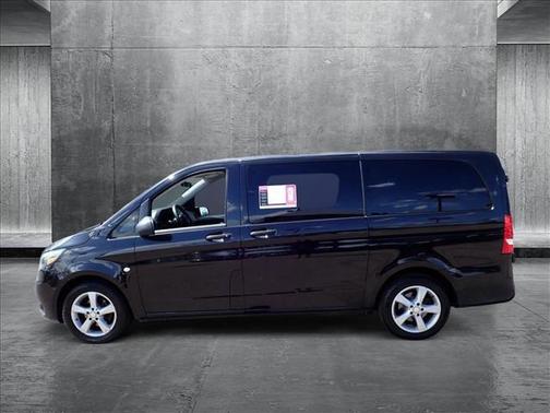 2017 Mercedes-Benz Metris Base
