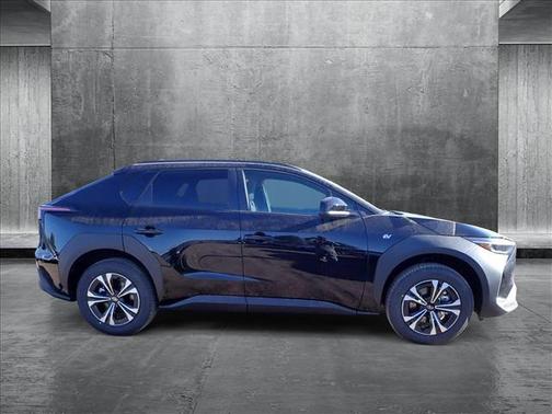 2025 Subaru Solterra Premium