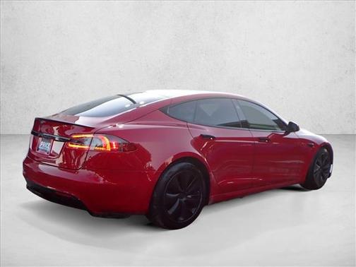 2021 Tesla Model S Plaid