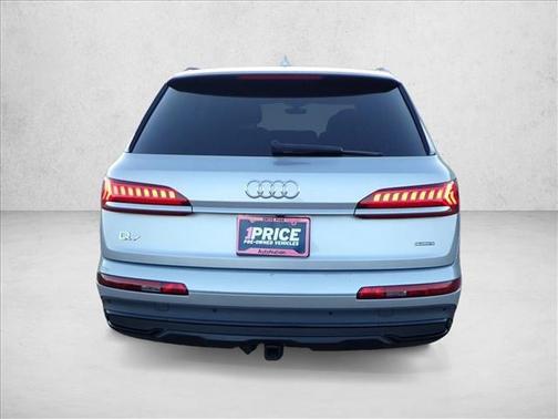 2020 Audi Q7 55 Premium Plus