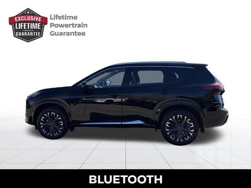 Super Black 2025 Nissan Rogue Platinum