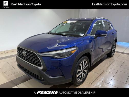 2023 Toyota Corolla Cross XLE