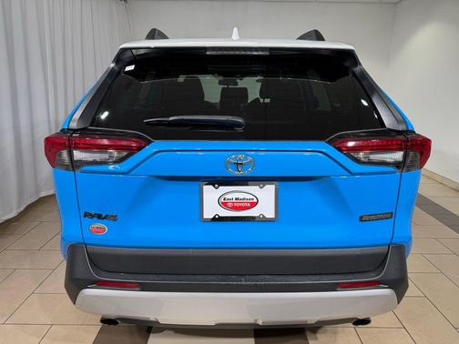 2019 Toyota RAV4 Adventure