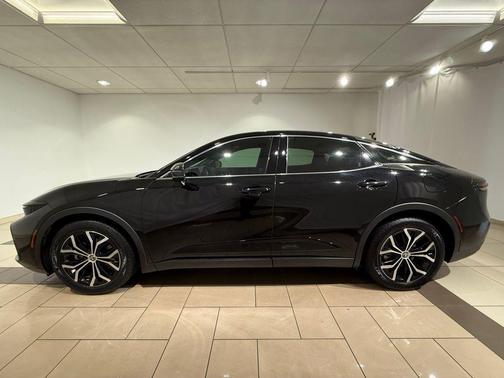 2023 Toyota Crown Limited