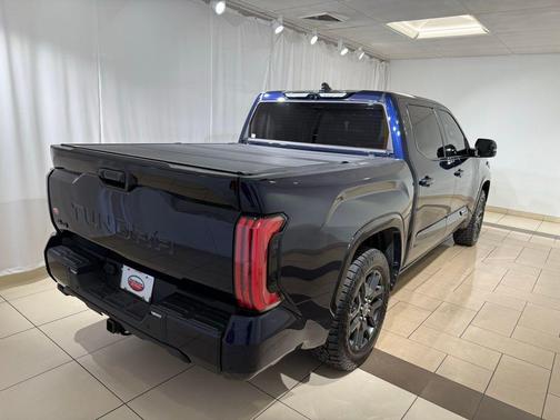 2022 Toyota Tundra Platinum