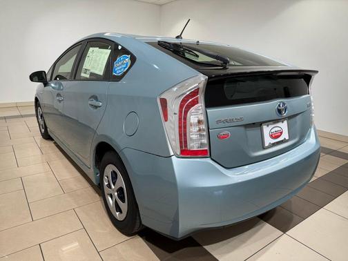 2015 Toyota Prius Two