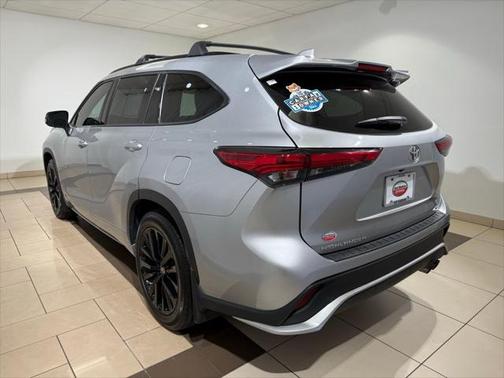 2023 Toyota Highlander XSE