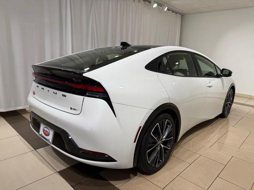 2024 Toyota Prius XLE