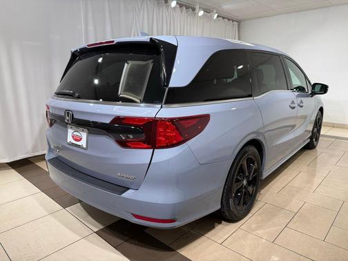 2023 Honda Odyssey Sport
