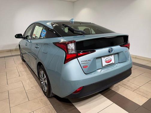 2019 Toyota Prius LE