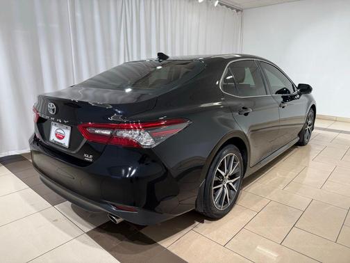 Midnight Black Metallic 2024 Toyota Camry XLE