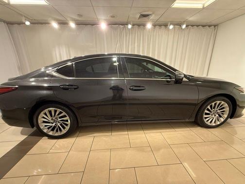 Caviar 2019 Lexus ES 350 Ultra Luxury