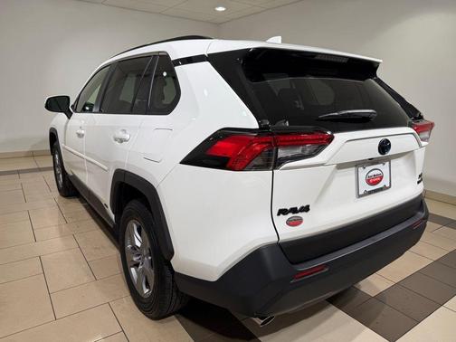 2023 Toyota RAV4 Hybrid XLE