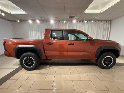 2025 Toyota Tacoma TRD Off Road