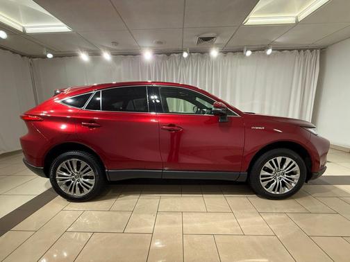 Ruby Flare Pearl 2021 Toyota Venza Limited