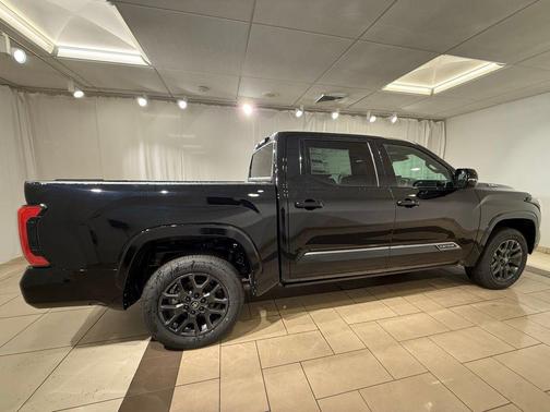 2026 Toyota Tundra Hybrid Platinum