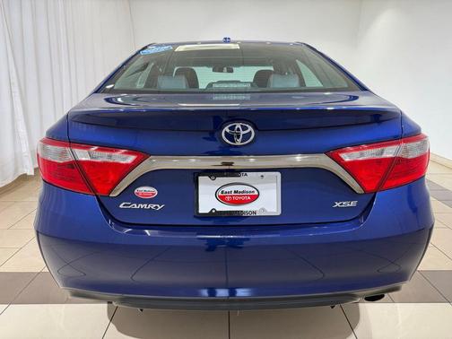 Blue Crush Metallic 2015 Toyota Camry XSE
