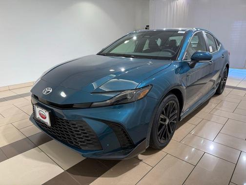 Ocean Gem 2026 Toyota Camry SE