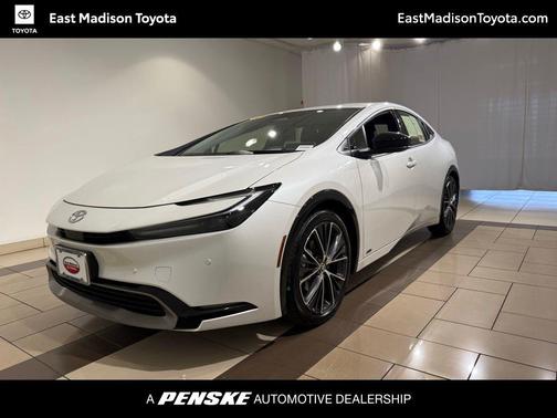 Wind Chill Pearl 2025 Toyota Prius XLE