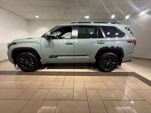 2024 Toyota Sequoia Platinum