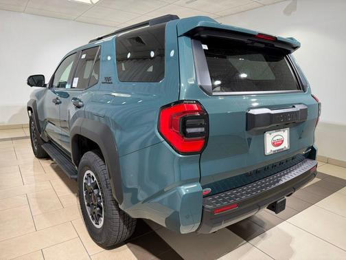 2025 Toyota 4Runner TRD Off Road Premium