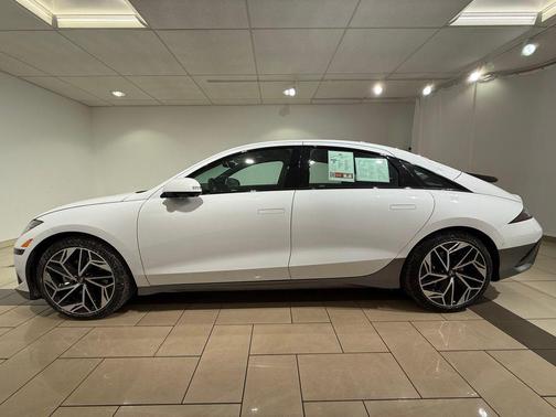 2025 Hyundai IONIQ 6 Limited