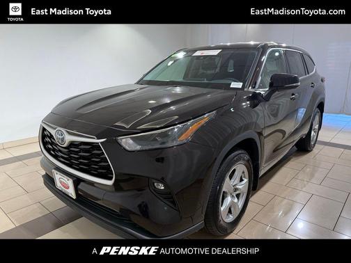 2022 Toyota Highlander Hybrid LE