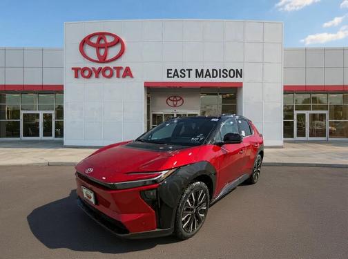 Supersonic Red w/Midnight Black Metallic Roof 2026 Toyota bZ Limited