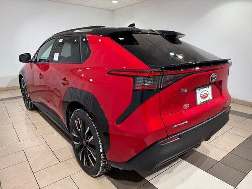 Supersonic Red w/Midnight Black Metallic Roof 2026 Toyota bZ Limited