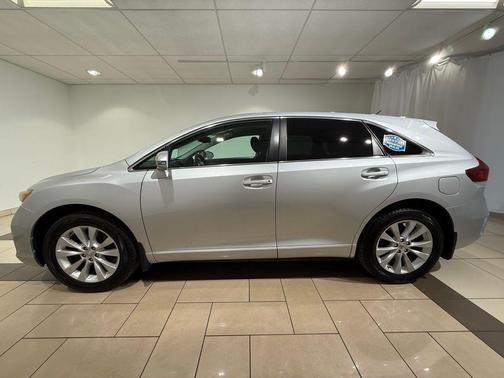 2013 Toyota Venza LE