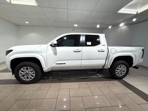 Ice Cap 2026 Toyota Tacoma SR5