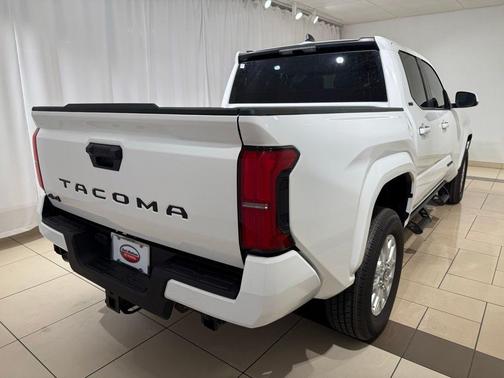 Ice Cap 2026 Toyota Tacoma SR5
