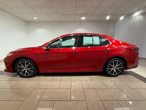 2024 Toyota Camry XLE