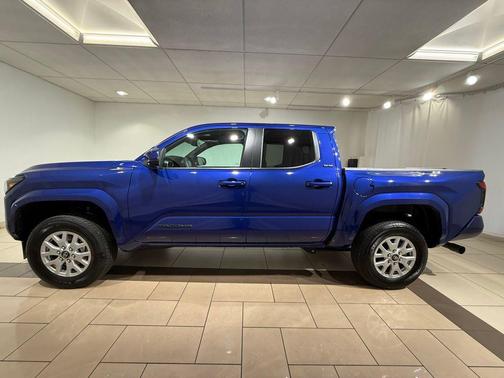 Blue Crush Metallic 2025 Toyota Tacoma SR5