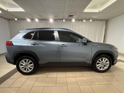 Celestite 2023 Toyota Corolla Cross LE