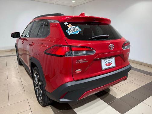 2023 Toyota Corolla Cross XLE