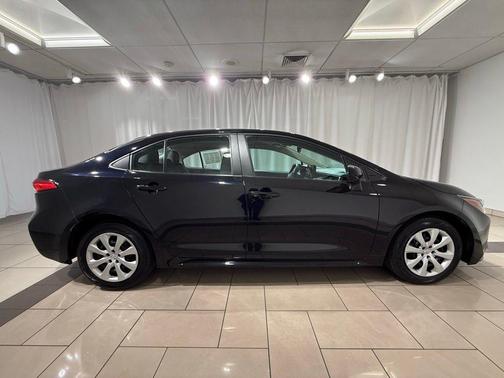 Midnight Black Metallic 2024 Toyota Corolla LE