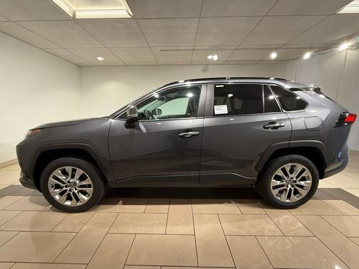 2025 Toyota RAV4 Limited